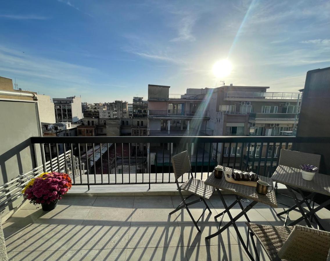 Thesspacious Apartment Салоники Экстерьер фото